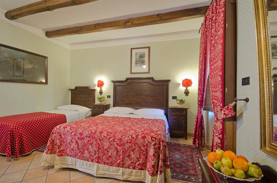 Hotel Ristorante Le Gole Di Ricci Aielli المظهر الخارجي الصورة